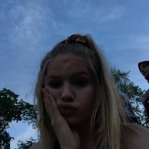 Meet your Posher, Brianna